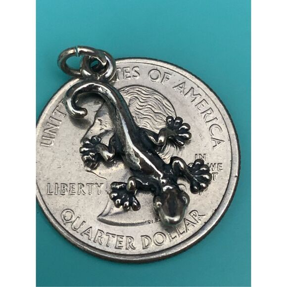 .925 Gecko Sterling Silver Jewelry Charm #reptile - Picture 4 of 4